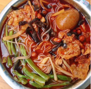 螺螄粉發(fā)現(xiàn)煙頭？食品安全記心中
